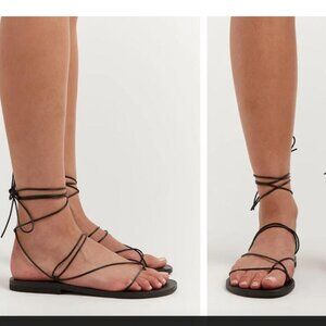MARIA FARRO AELIA BLACK SANDAL— Size 40 (US 9)